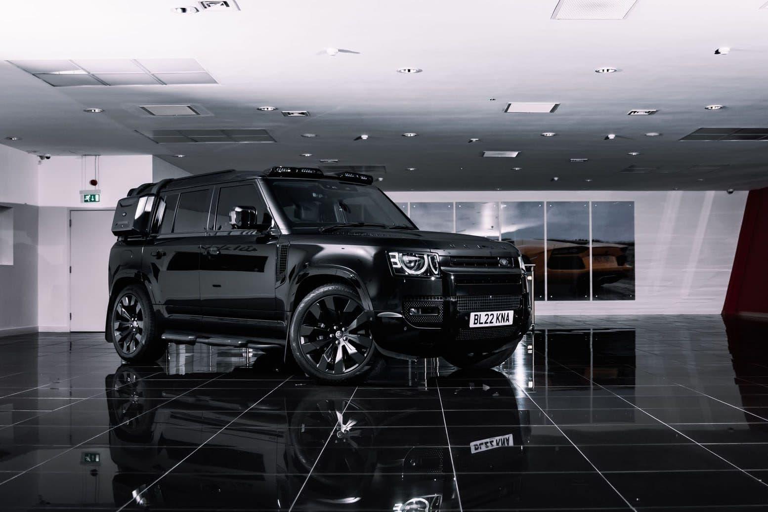 Land Rover Defender Urban, Black
